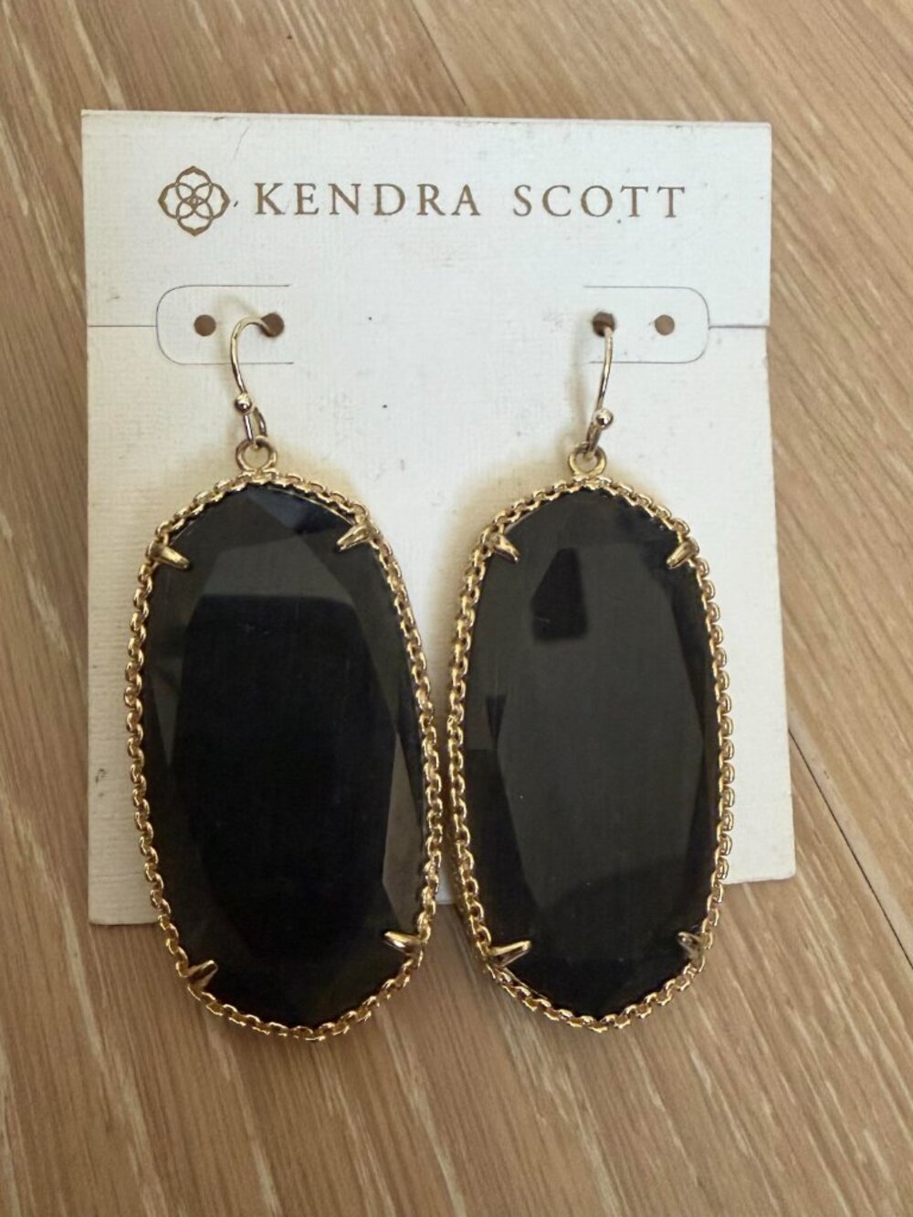 Kendra Scott Elle Gold Drop Earrings Black Opaque Glass Statement Fashion